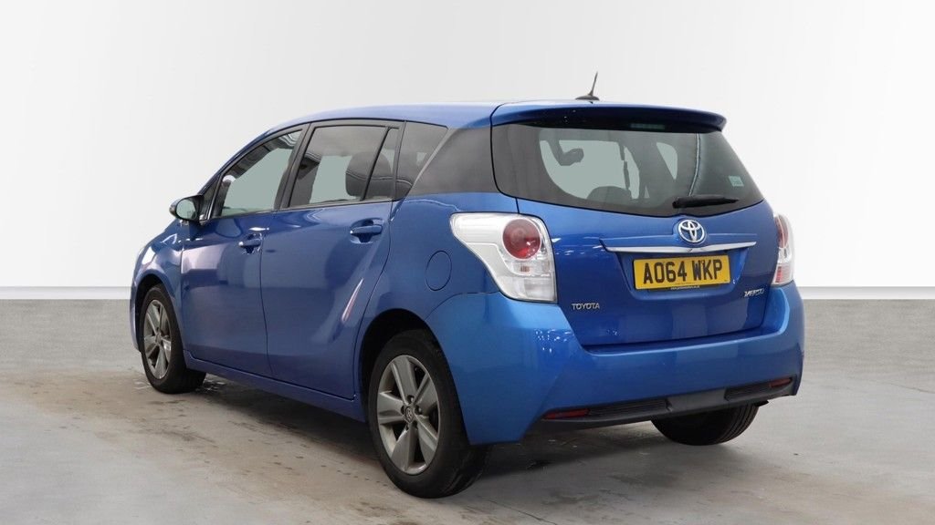 Used Toyota Verso 2014 for sale - 77227531: Photo 4