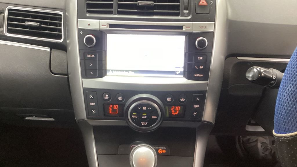 Used Toyota Verso 2014 for sale - 77227531: Photo 8