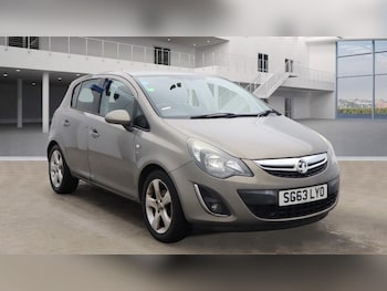 Vauxhall - Corsa