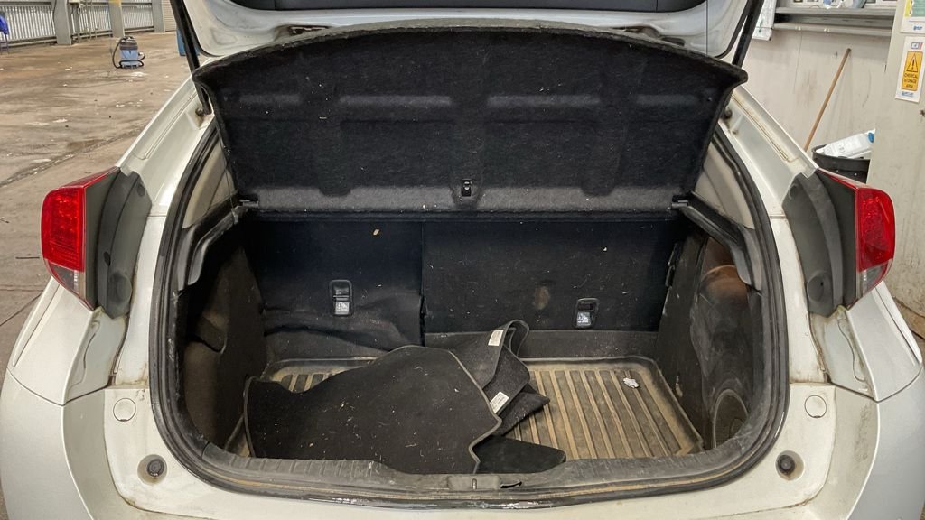 Used Honda Civic 2014 for sale - 76291895: Photo 7