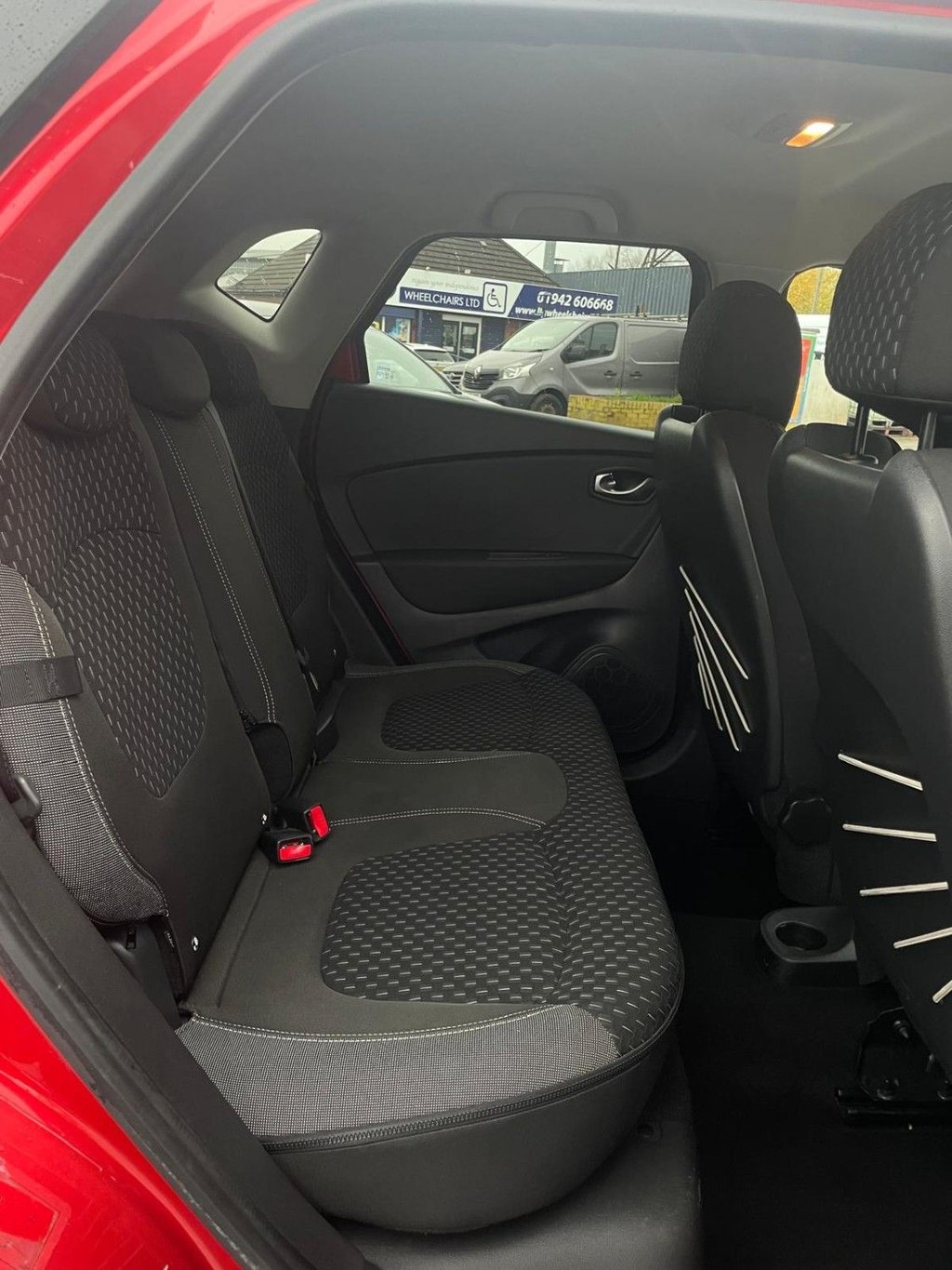 Used Renault Captur 2017 for sale - 76430266: Photo 15