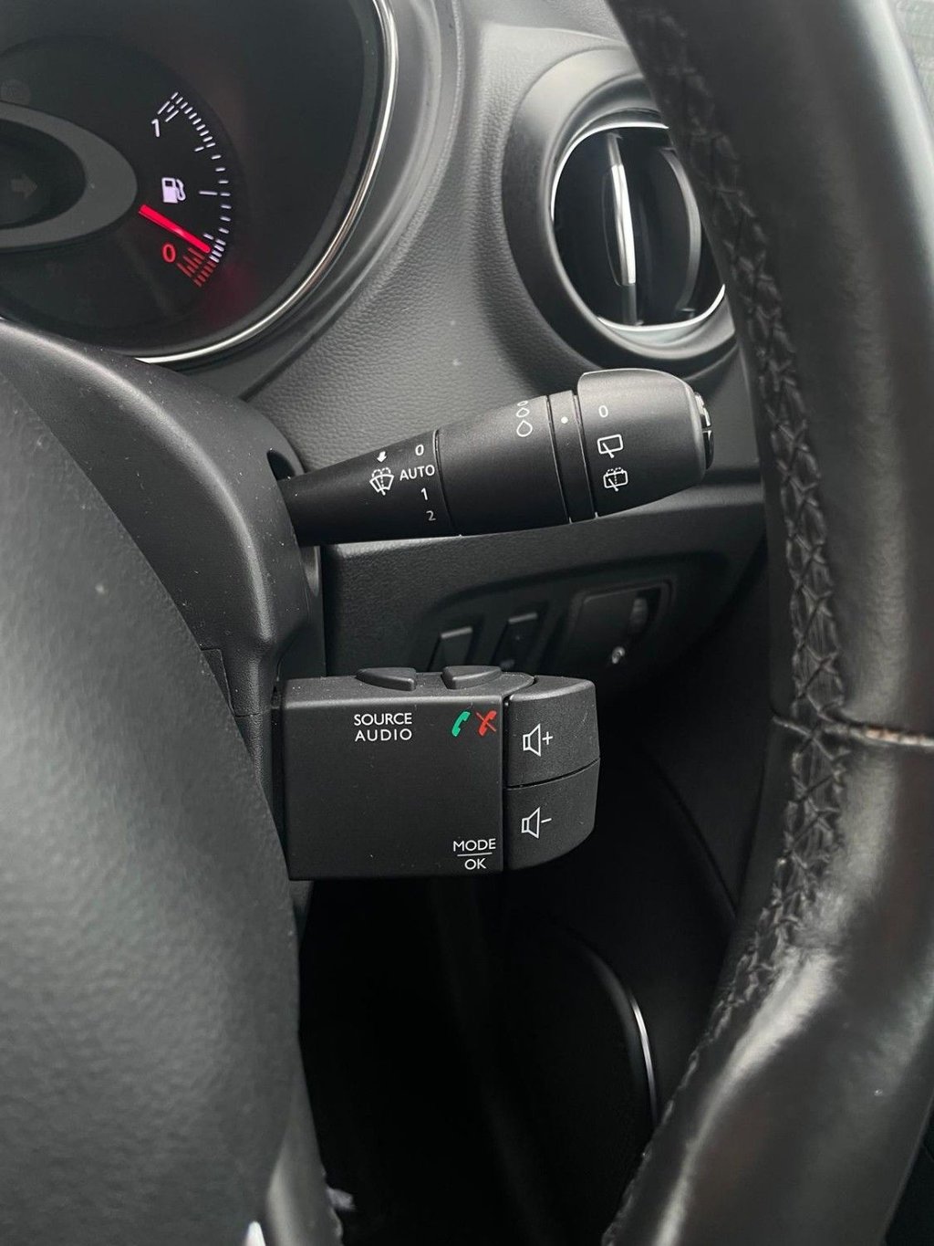 Used Renault Captur 2017 for sale - 76430266: Photo 22