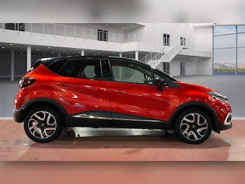 Used Renault Captur 2017 for sale - 76430266: Photo