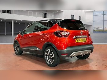 Used Renault Captur 2017 for sale - 76430266: Photo