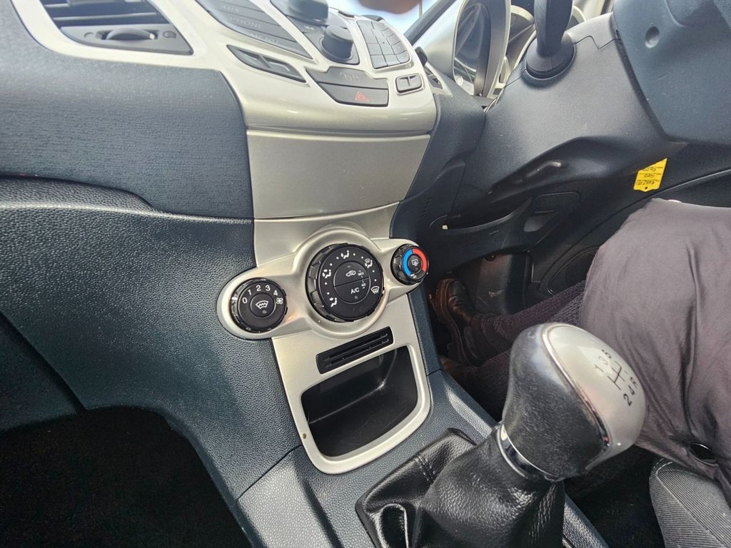 Used Ford Fiesta 2012 for sale - 77188572: Photo 21