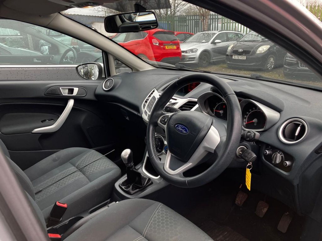 Used Ford Fiesta 2012 for sale - 77188572: Photo 24