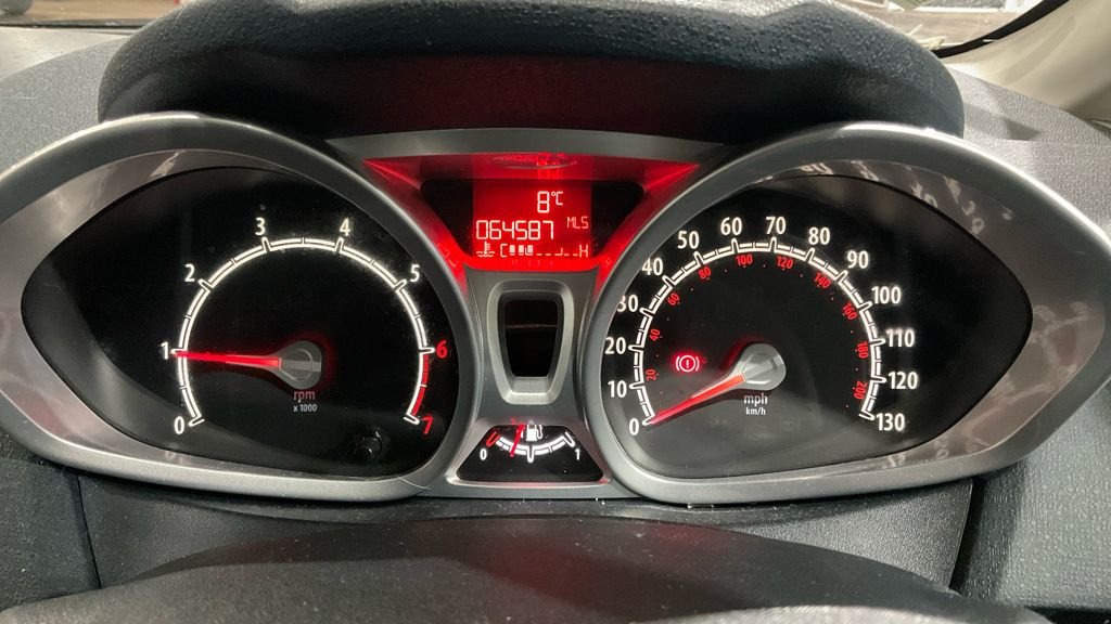 Used Ford Fiesta 2012 for sale - 77188572: Photo 8