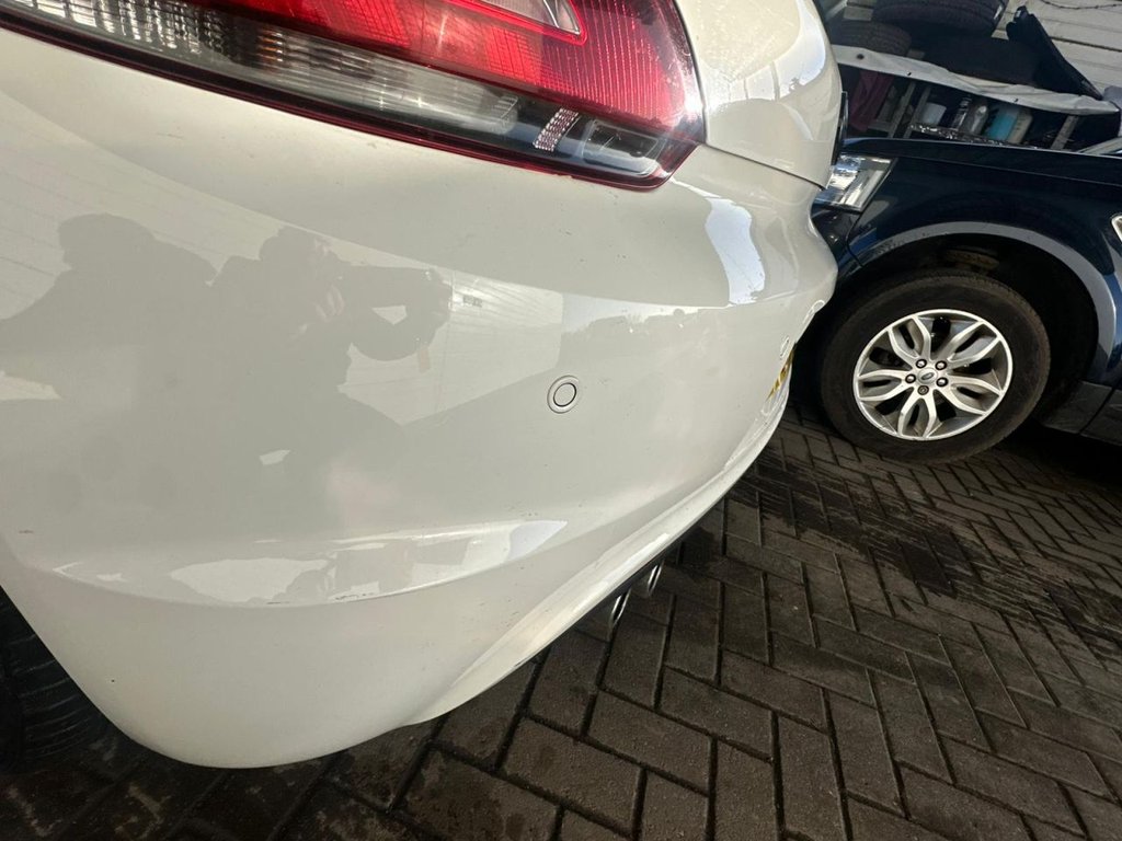 Used Volkswagen Scirocco 2013 for sale - 77188300: Photo 25