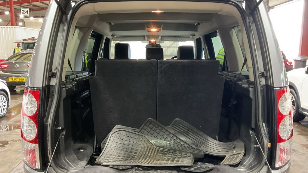 Used Land Rover Discovery 2012 for sale - 76520670: Photo 11