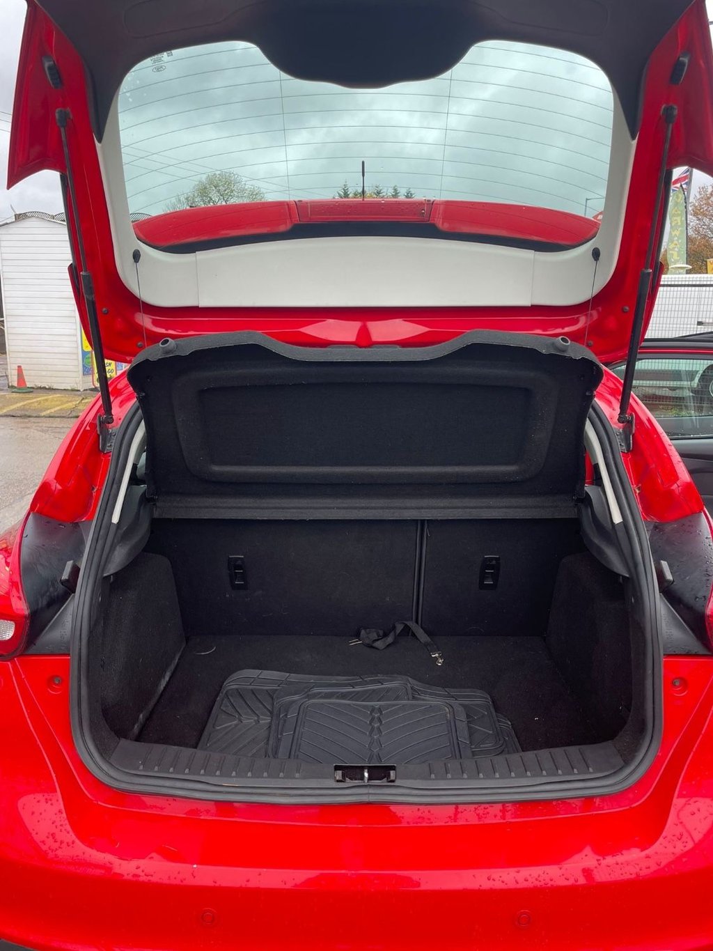 Used Ford Focus 2015 for sale - 76783574: Photo 11