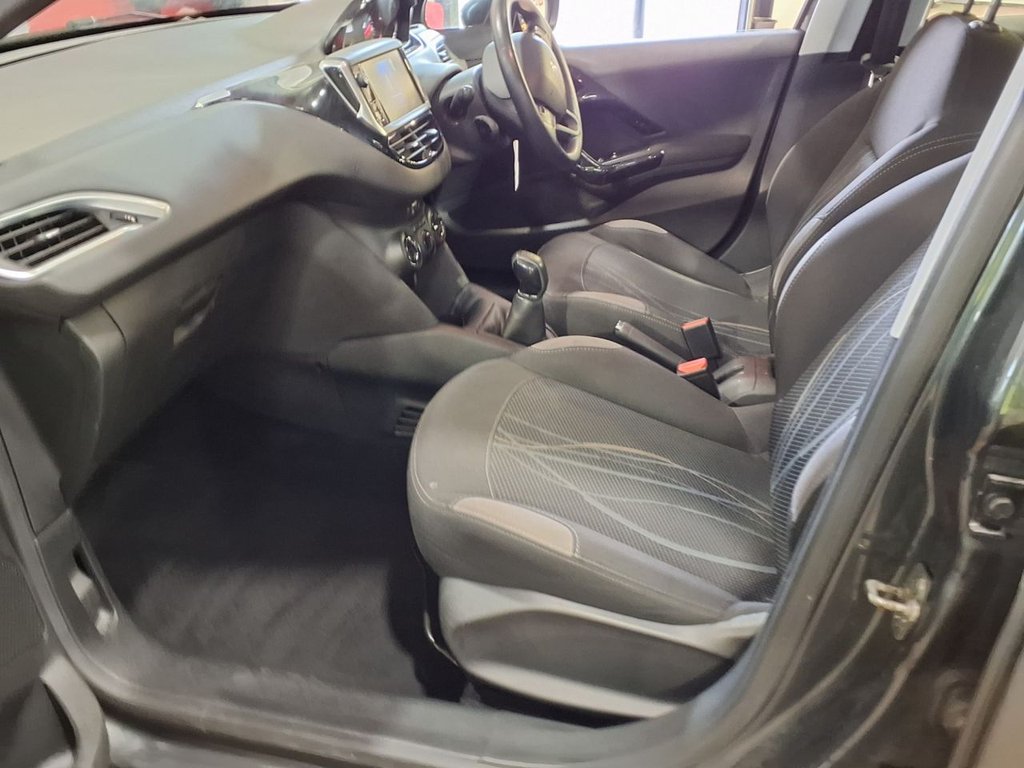 Used Peugeot 208 2014 for sale - 78212757: Photo 10