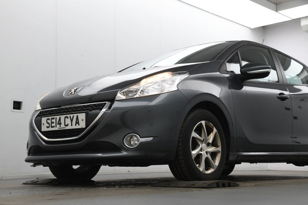 Used Peugeot 208 2014 for sale - 78212757: Photo 8