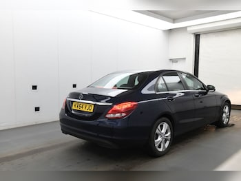 Used Mercedes-Benz C Class 2015 for sale - 79305612: Photo