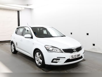 Used Kia Ceed 2012 for sale - 77609090: Photo
