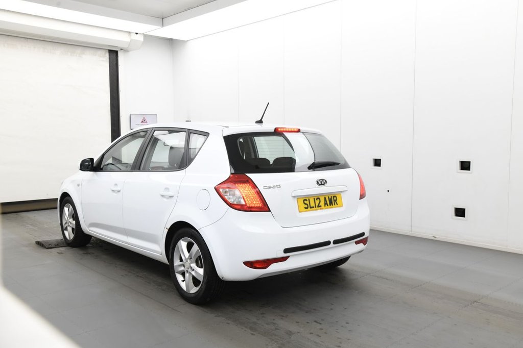 Used Kia Ceed 2012 for sale - 77609090: Photo 3