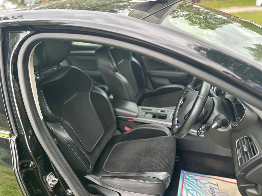 Used Renault Megane 2017 for sale - 76376289: Photo 15