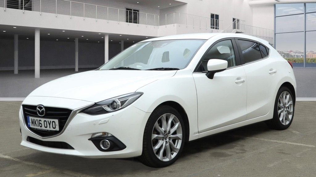 Used Mazda Mazda3 2016 for sale - 76923498: Photo 2