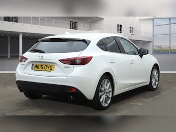 Used Mazda Mazda3 2016 for sale - 76923498: Photo