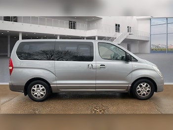 Used Hyundai i800 2013 for sale - 76923781: Photo