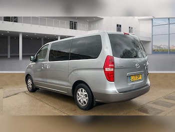 Used Hyundai i800 2013 for sale - 76923781: Photo