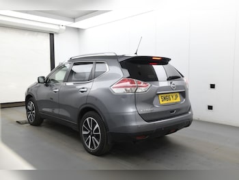 Used Nissan X-Trail 2017 for sale - 79305620: Photo