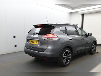Used Nissan X-Trail 2017 for sale - 79305620: Photo