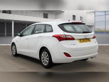 Used Hyundai i30 2015 for sale - 79643675: Photo