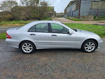 Used Mercedes-Benz C Class 2006 for sale - 76450193: Photo