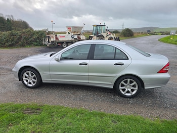 Used Mercedes-Benz C Class 2006 for sale - 76450193: Photo