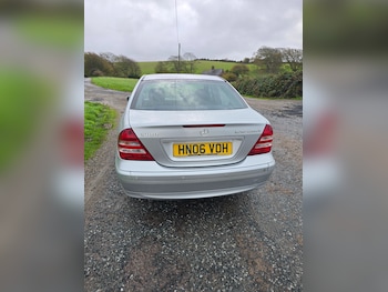 Used Mercedes-Benz C Class 2006 for sale - 76450193: Photo