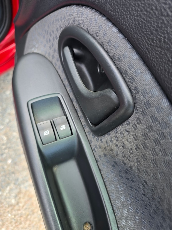 Used Renault Clio 2008 for sale - 75381188: Photo 8