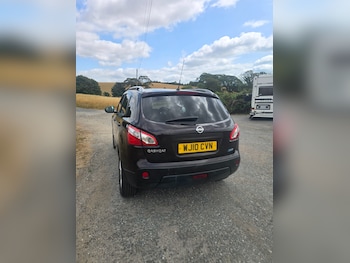 Used Nissan Qashqai 2010 for sale - 79274014: Photo