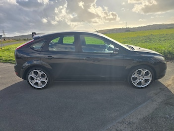 2009 (09) - 2.0 TDCi Titanium 5dr [DPF] PowerShift