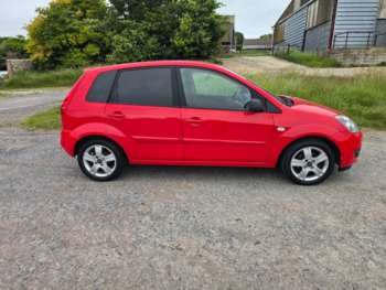 2007 (57) - 1.25 Zetec 5dr [Climate]