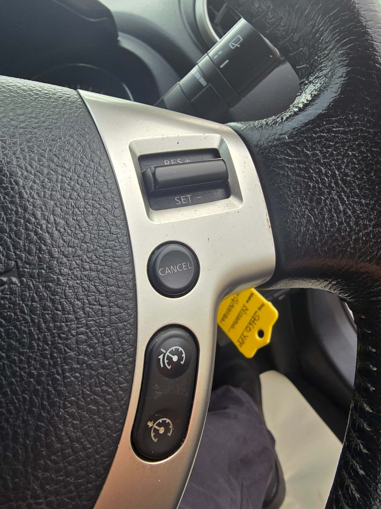 Used Nissan Qashqai 2010 for sale - 76461598: Photo 11