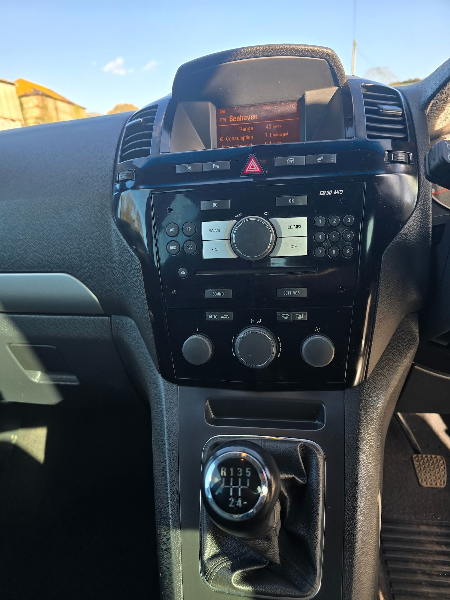 Used Vauxhall Zafira 2011 for sale - 77833635: Photo 12