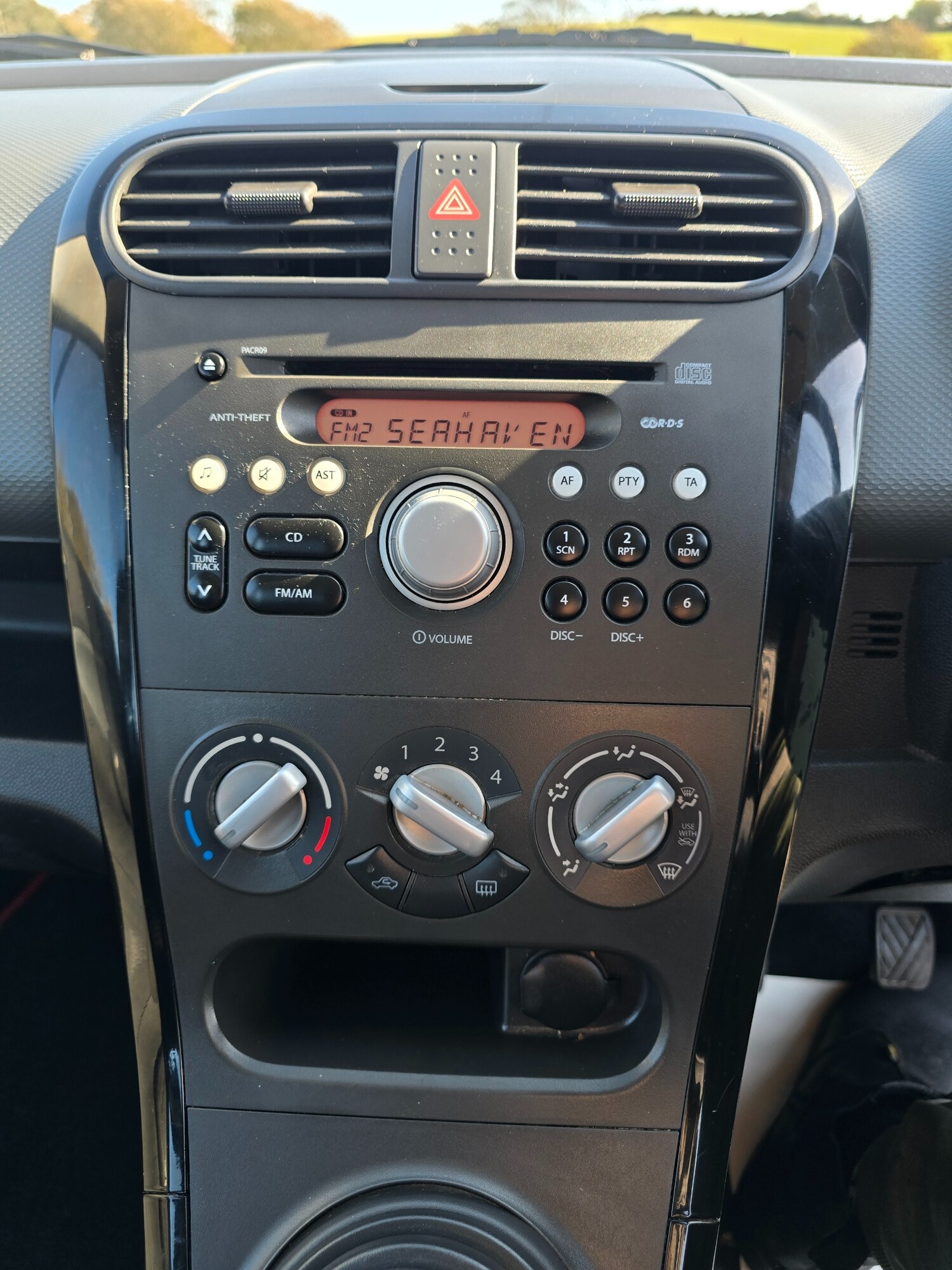 Vauxhall Agila 2009 (09) - 1.0 12V Expression 5dr - Image 8