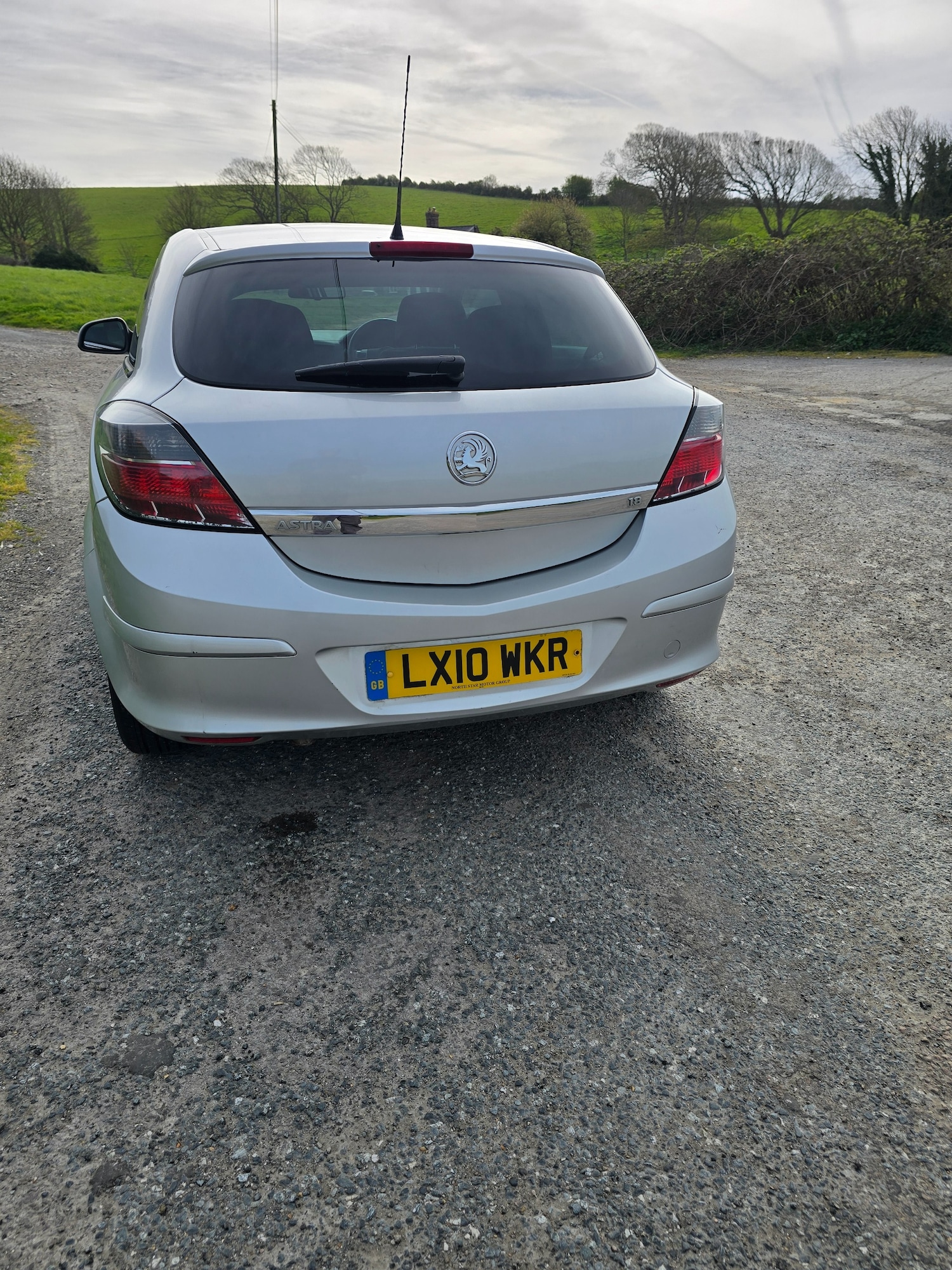 Used Vauxhall Astra 2010 for sale - 78196850: Photo 4
