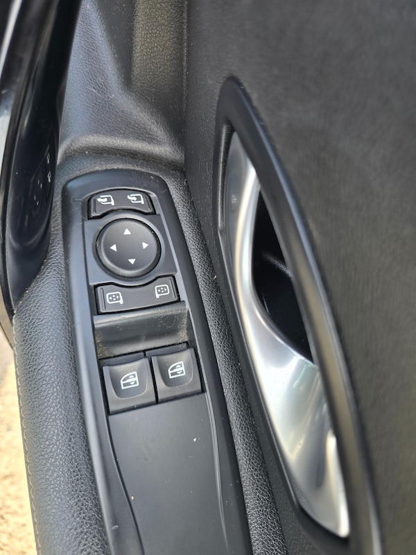 Used Renault Laguna 2011 for sale - 75005498: Photo 11