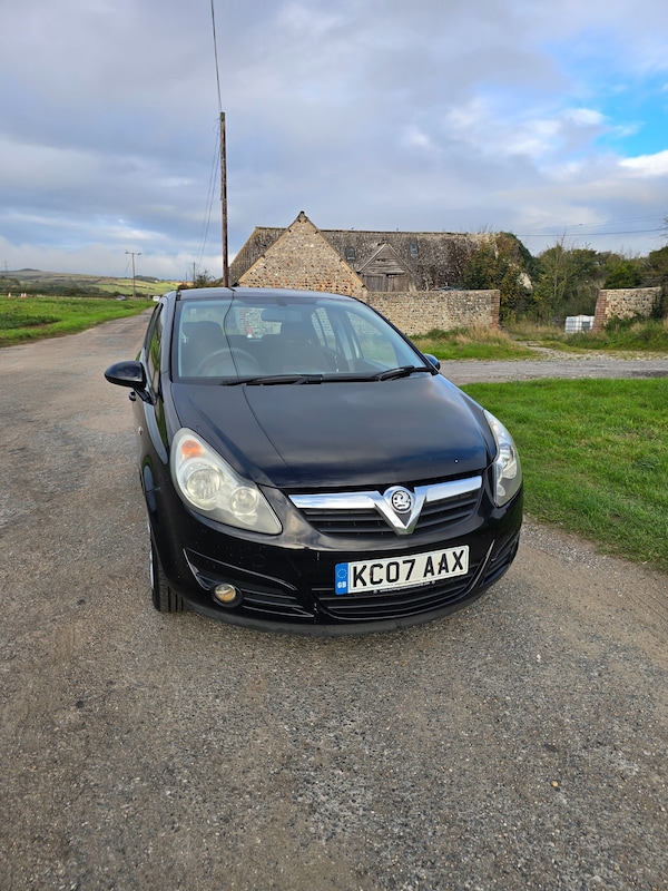 Used Vauxhall Corsa 2007 for sale - 76299147: Photo 2