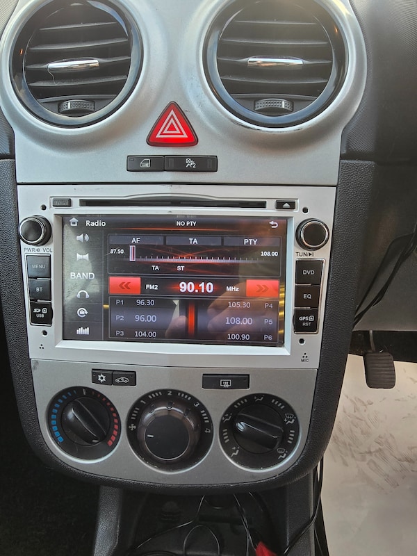 Used Vauxhall Corsa 2007 for sale - 76299147: Photo 9