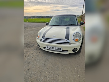 Used MINI Hatch 2010 for sale - 76142699: Photo 2