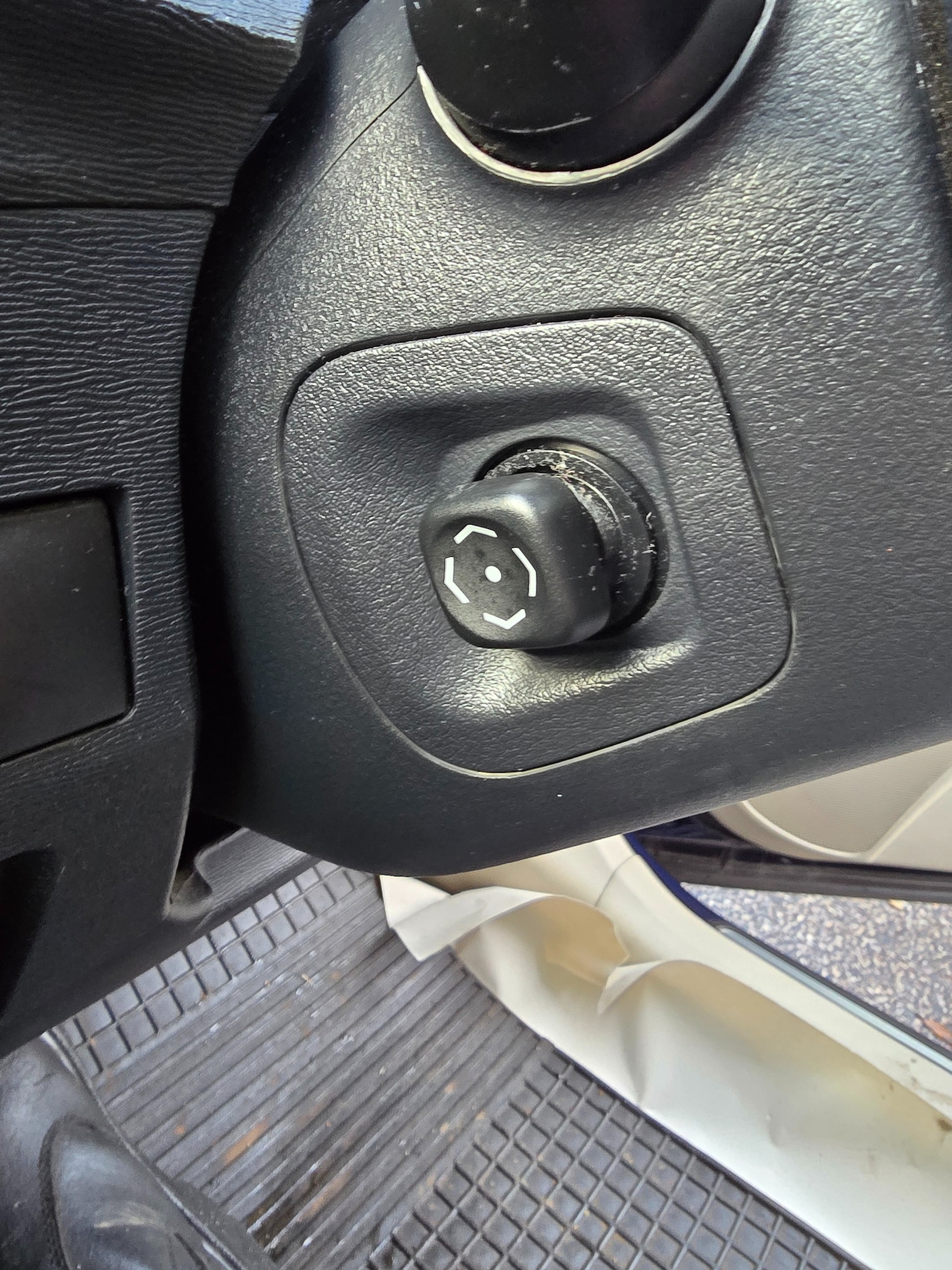 Used Toyota Avensis 2009 for sale - 76831281: Photo 17