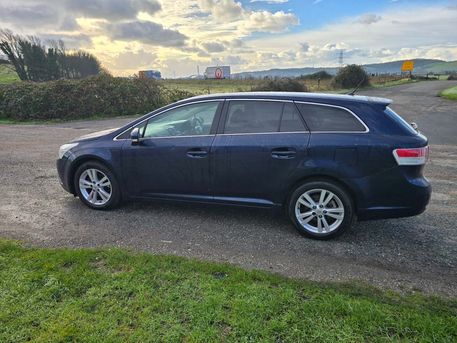 Used Toyota Avensis 2009 for sale - 76831281: Photo 3