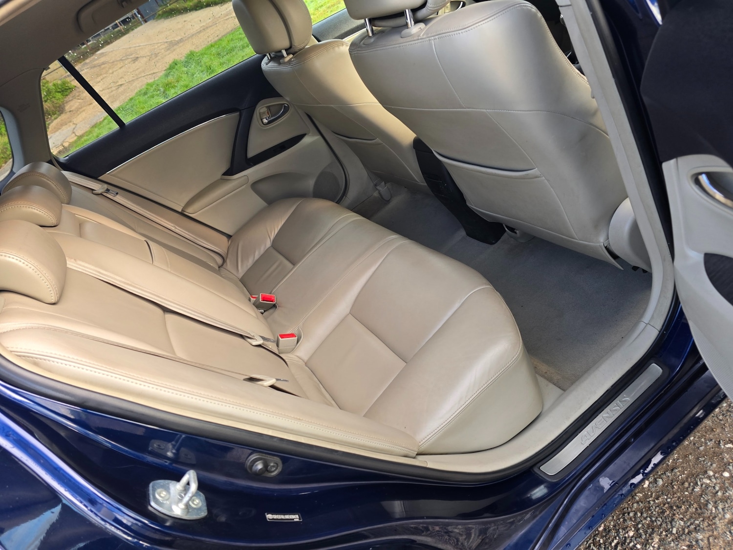 Used Toyota Avensis 2009 for sale - 76831281: Photo 6