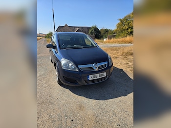 Used Vauxhall Zafira 2011 for sale - 79526753: Photo