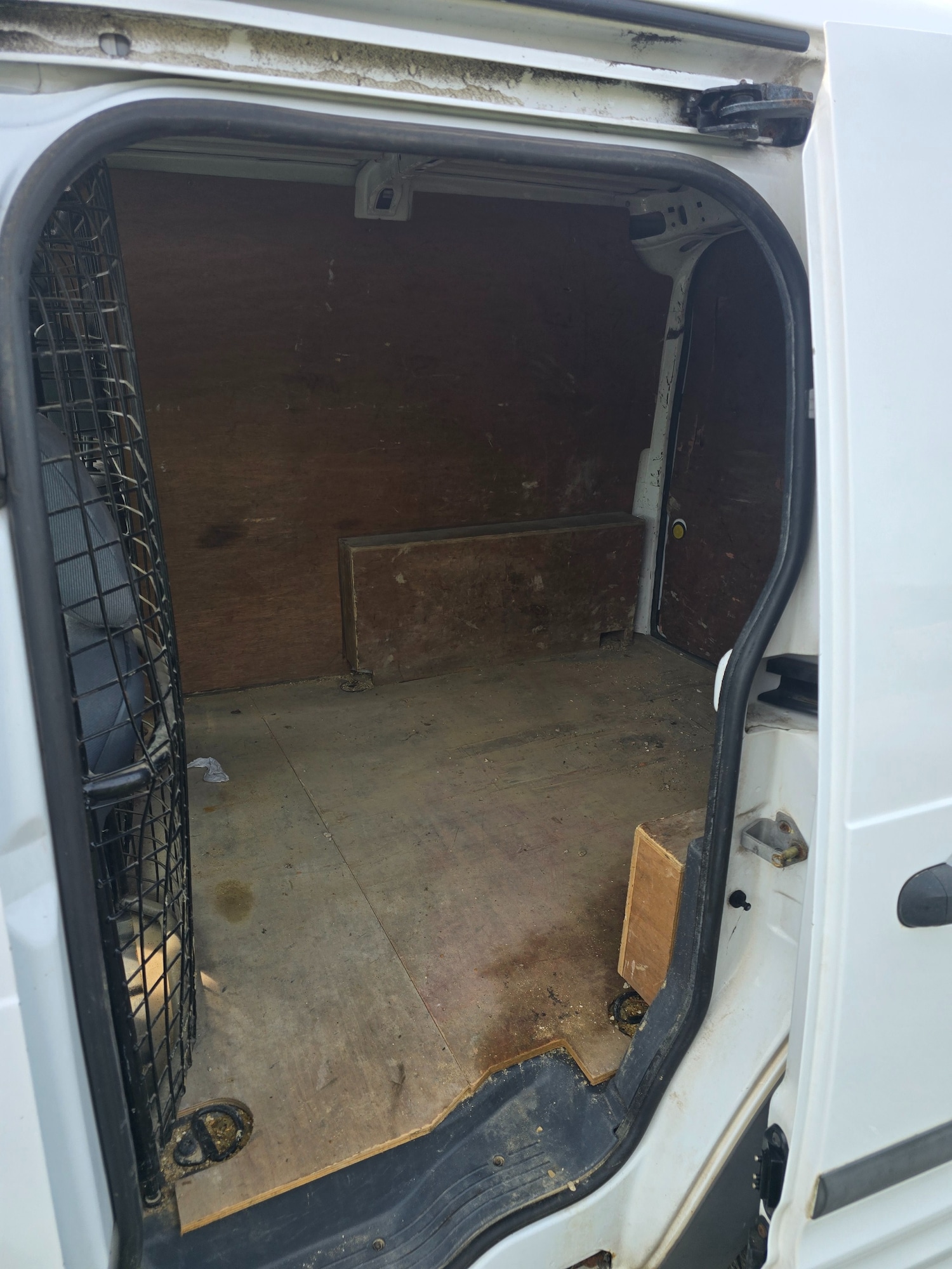 Used Ford Transit Connect 2010 for sale - 77996977: Photo 10