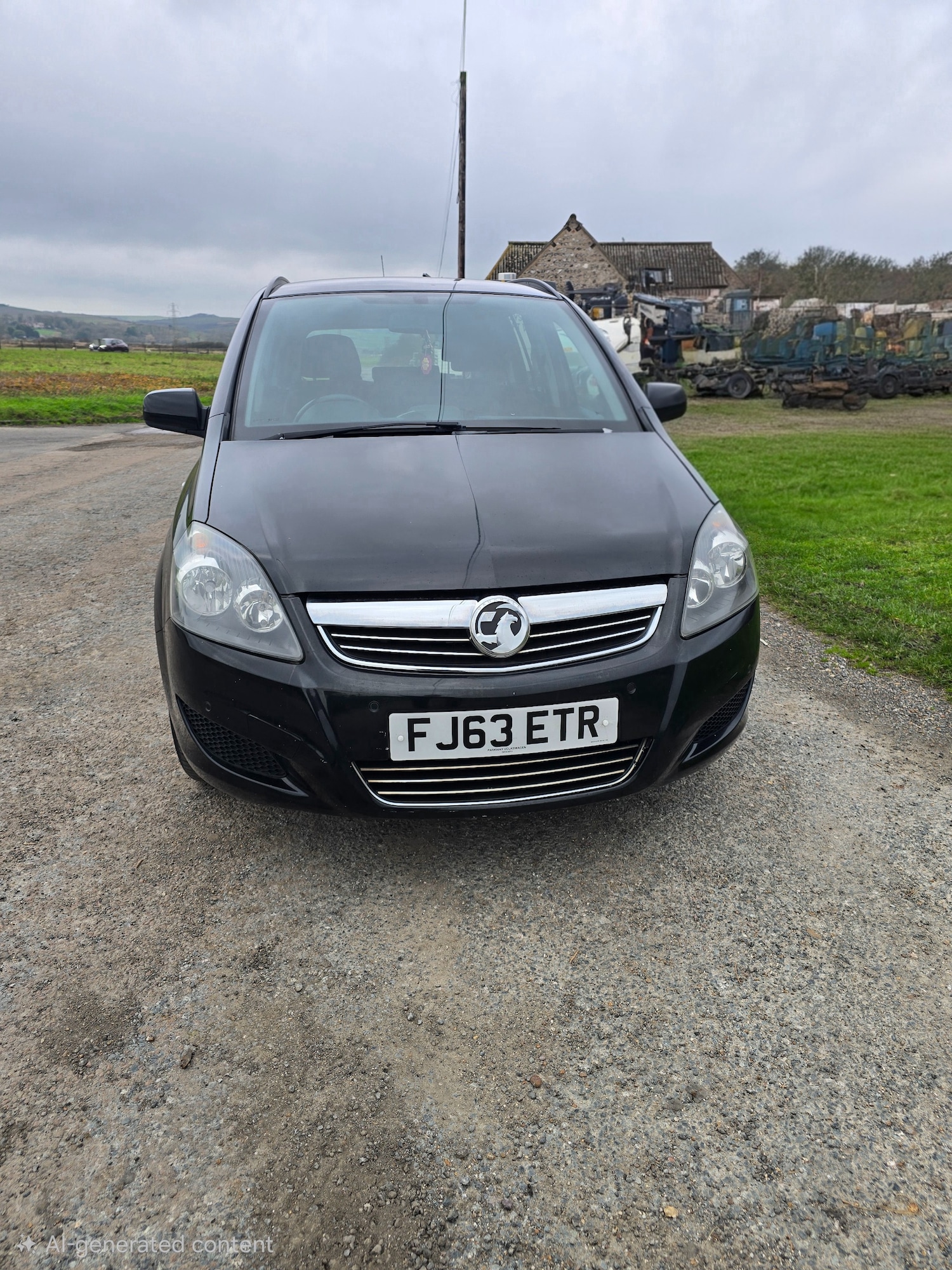 Used Vauxhall Zafira 2013 for sale - 76945645: Photo 2
