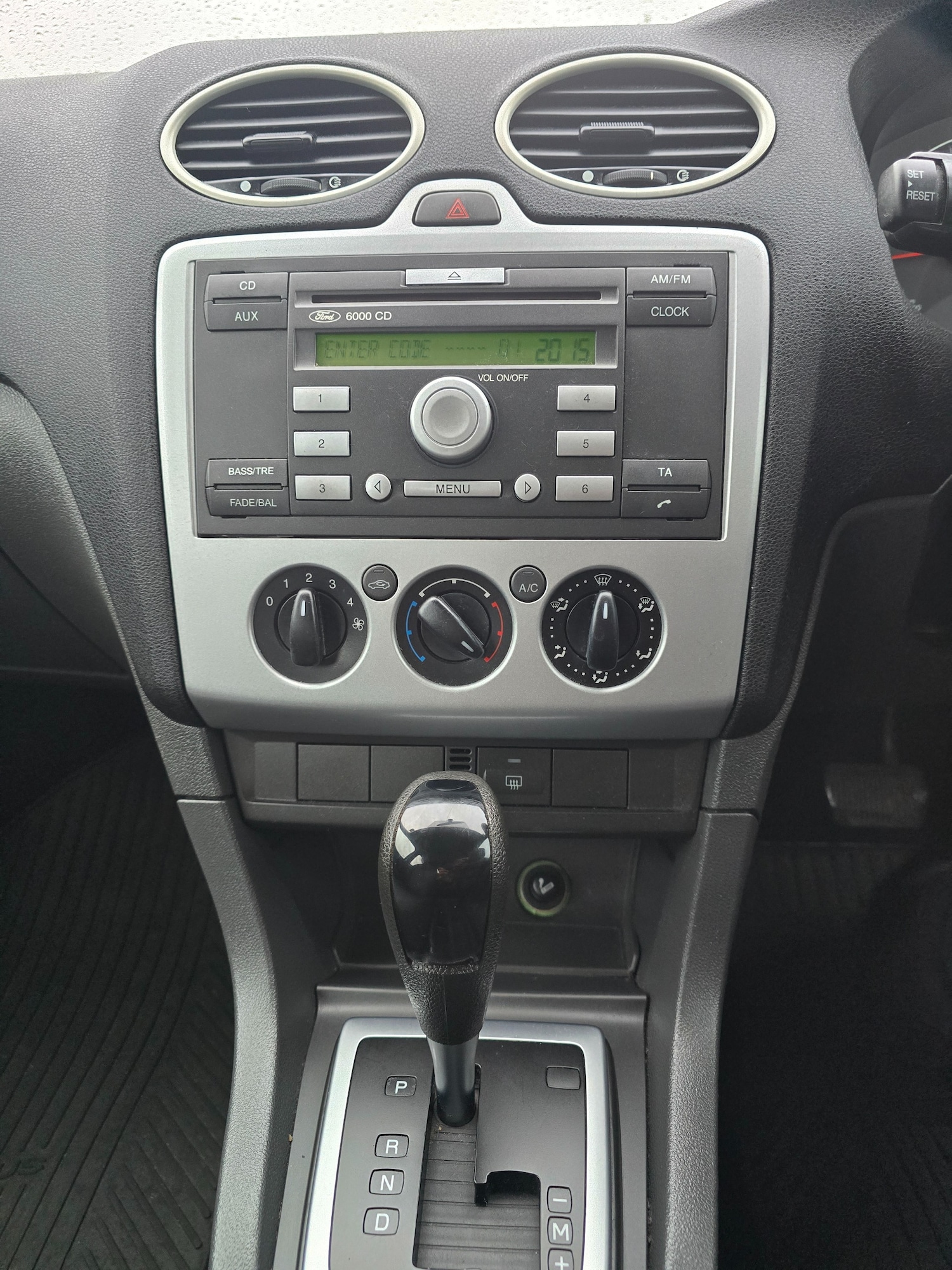 Used Ford Focus 2006 for sale - 77184077: Photo 9