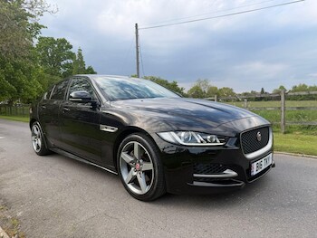Used Jaguar XE 2019 for sale - 78405228: Photo